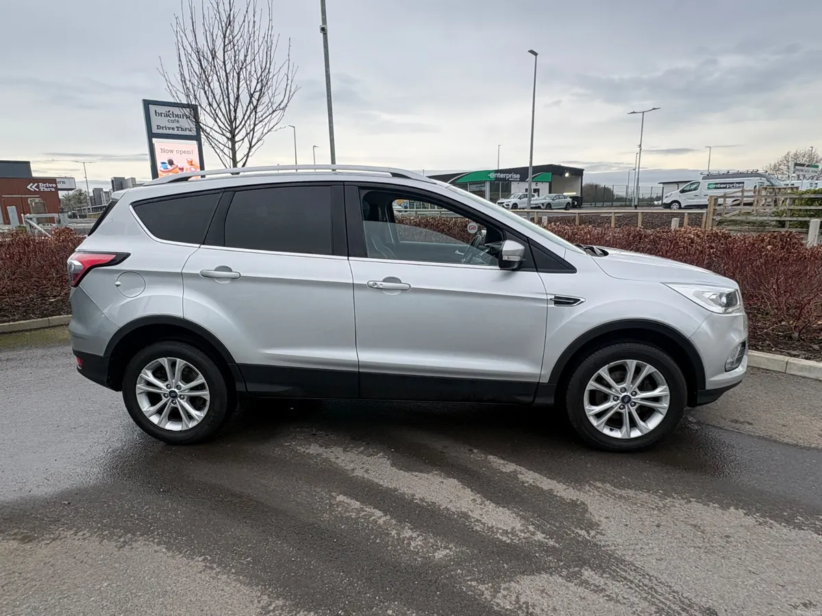 Ford Kuga 2019 1.5 diesel, 5 seater crewcab - Image 3