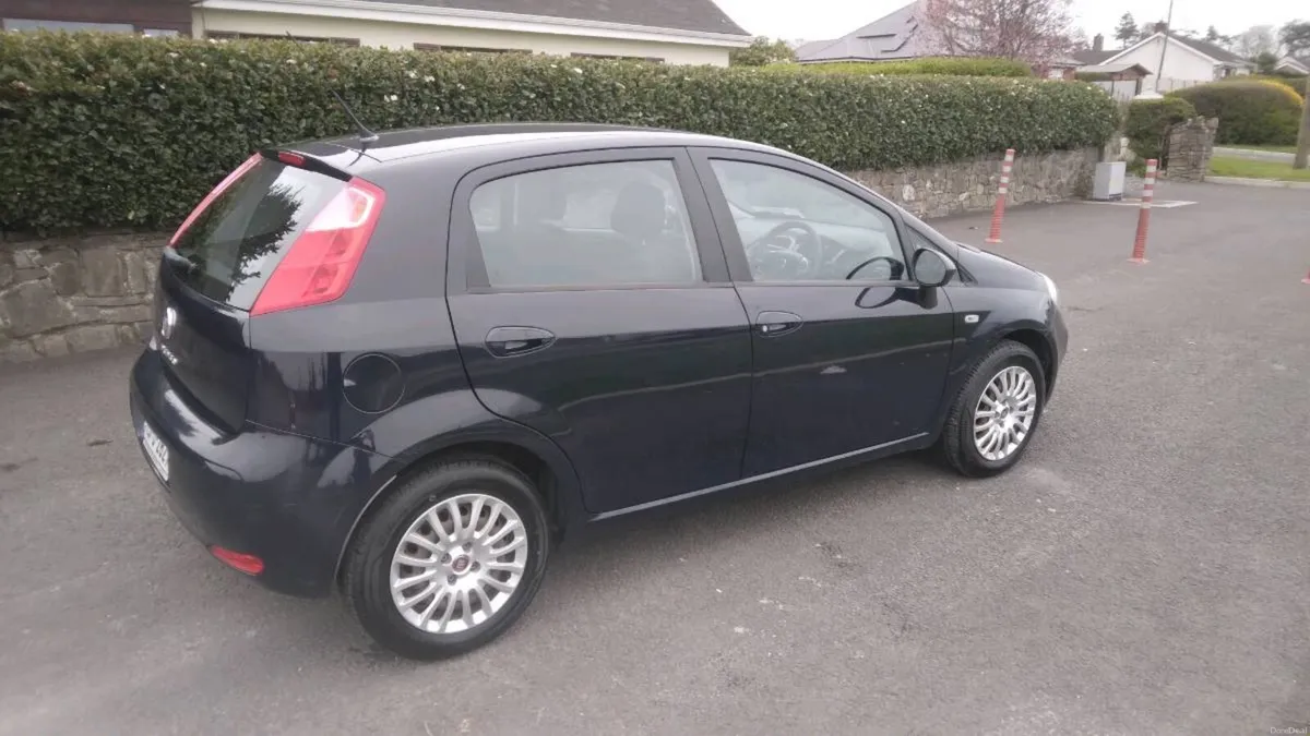 Fiat Punto 1.2. Very Low Mileage. New Timing Belt - Image 3
