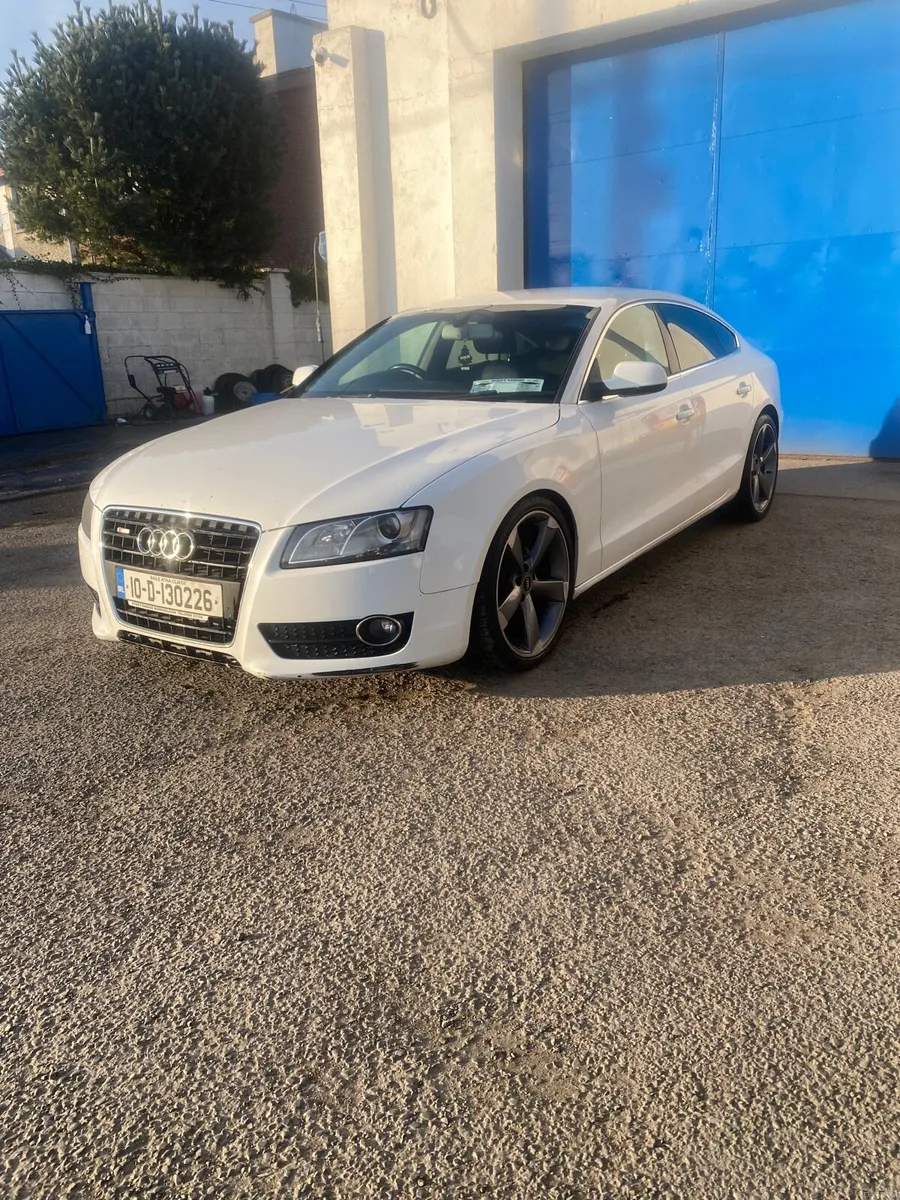 Audi A5 - Image 2