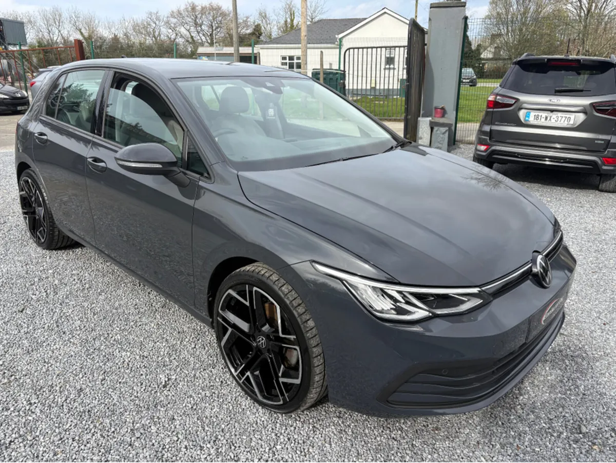 Volkswagen Golf LIFE TDI - Image 1