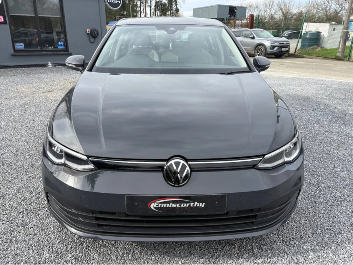 Volkswagen Golf LIFE TDI - Image 2