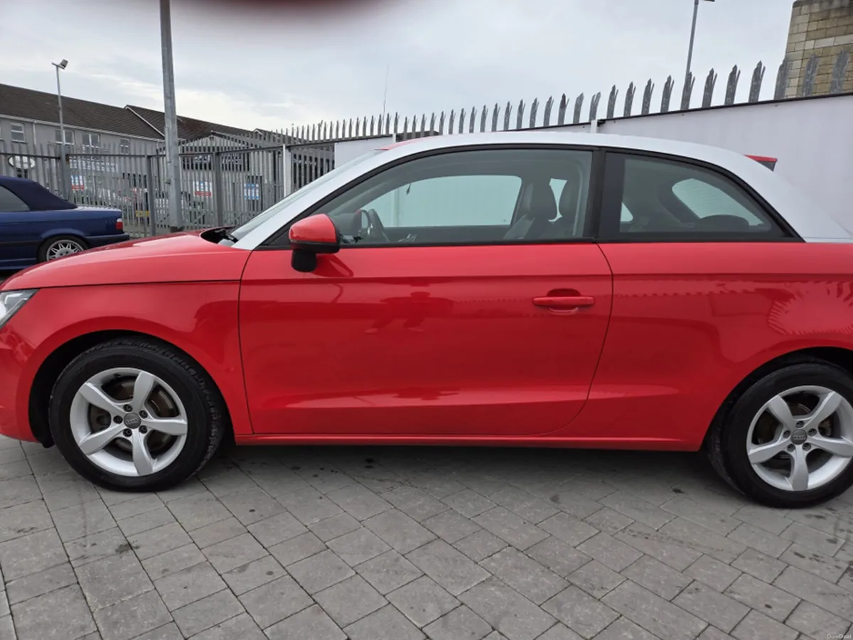Audi A1 1.4 PETROL AUTO - Image 6