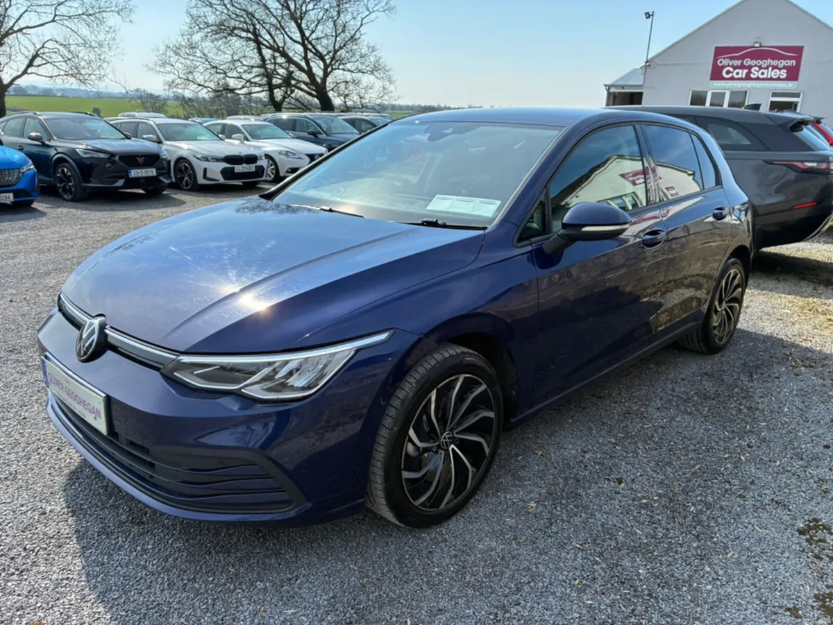 Volkswagen Golf DSG 1.0 LIFE TSI MHEV 110 BHP - Image 4