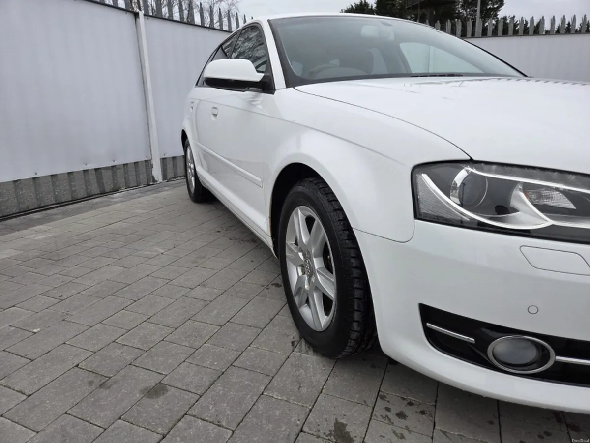 Audi A3 1.4 PETROL AUTO - Image 2