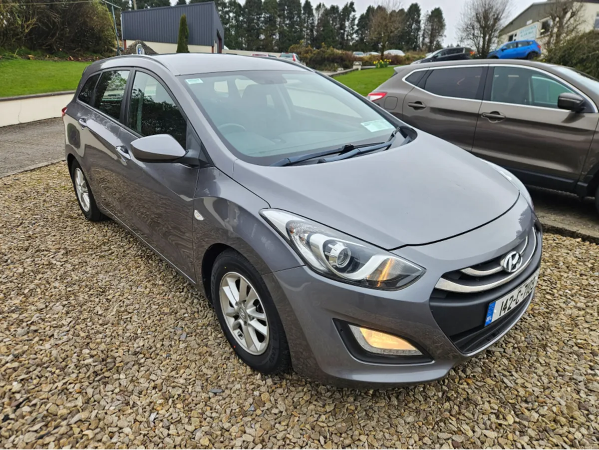 Hyundai i30 ACTIVE BLUE DRIVE 5DR - Image 3