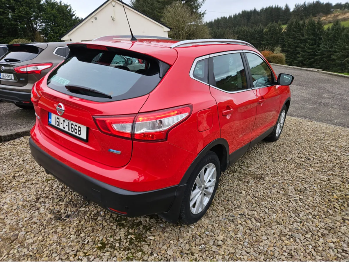 Nissan Qashqai 1.5 SV MY16 E6 4DR - Image 4