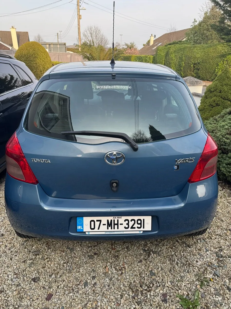 Toyota Yaris - Image 2