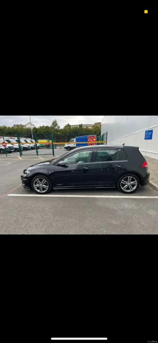 2018 Volkswagen Golf - Image 3