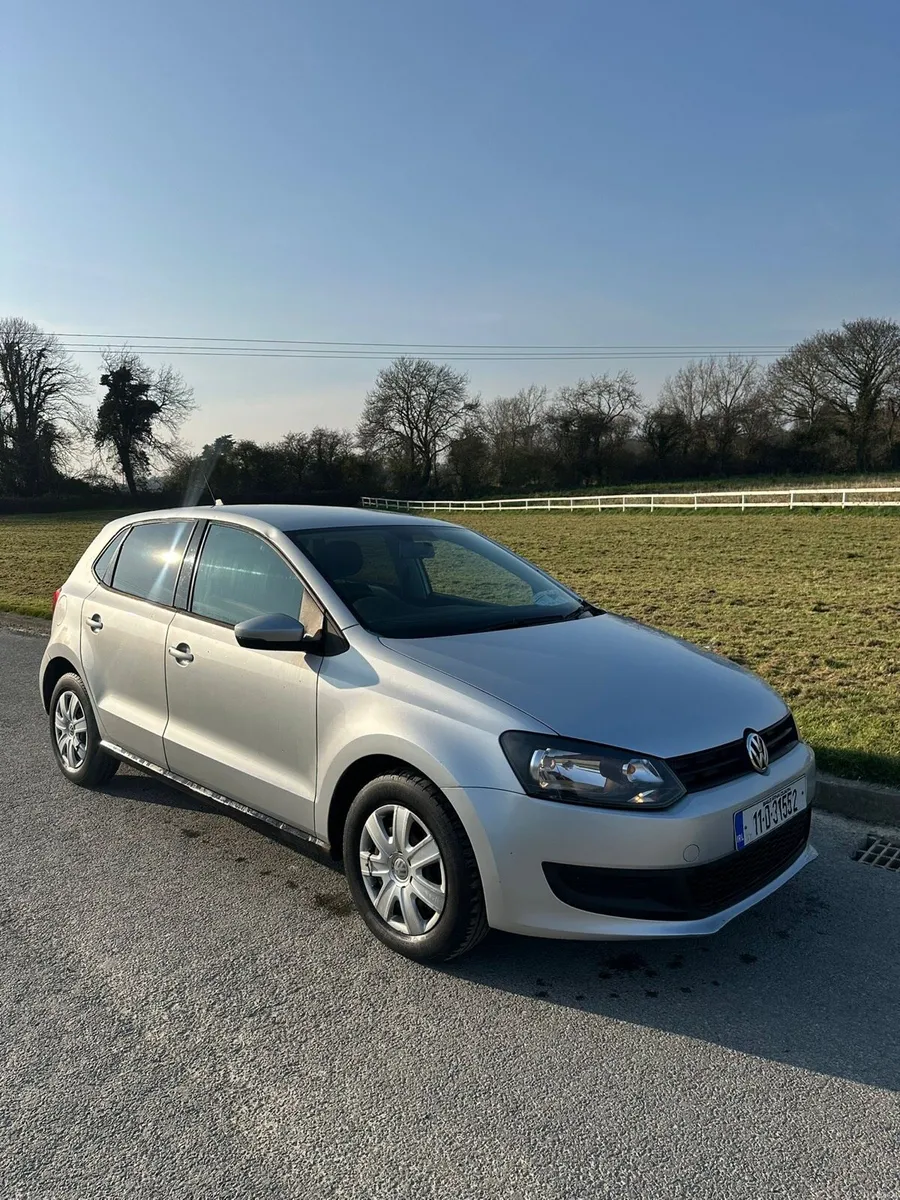 Volkswagen Polo 2011 123 Kmh - Image 1