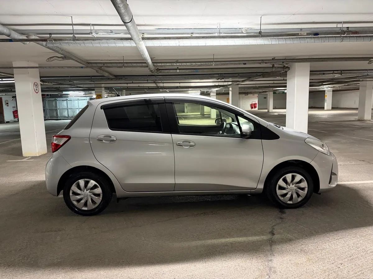 181 Toyota Yaris automatic nct 01/28 - Image 3