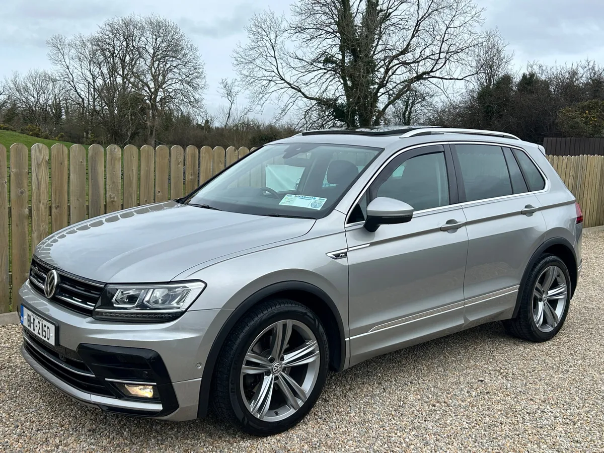 2018 Volkswagen Tiguan R Line - Image 3