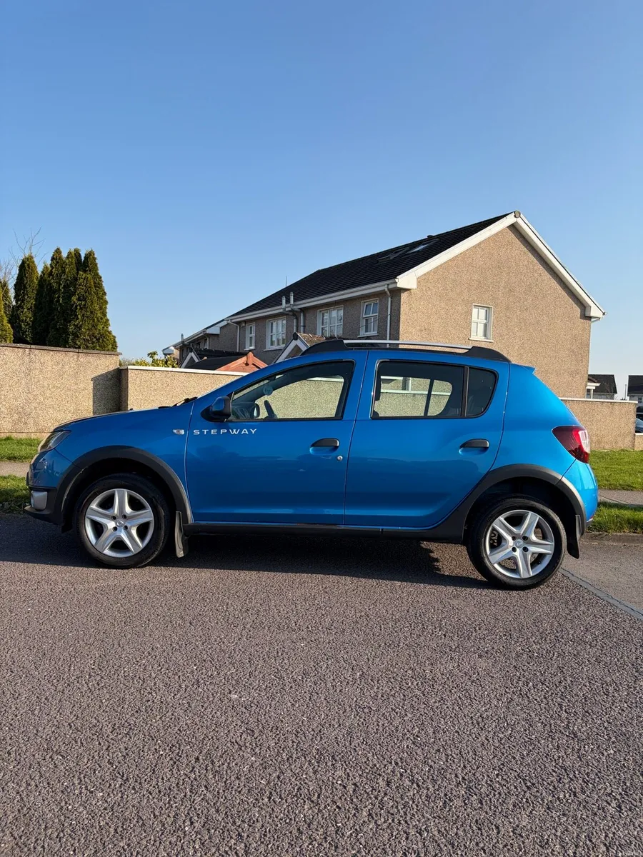 2016 Sandero Stepway Petrol – NCT 09/26 – €6,450 - Image 3