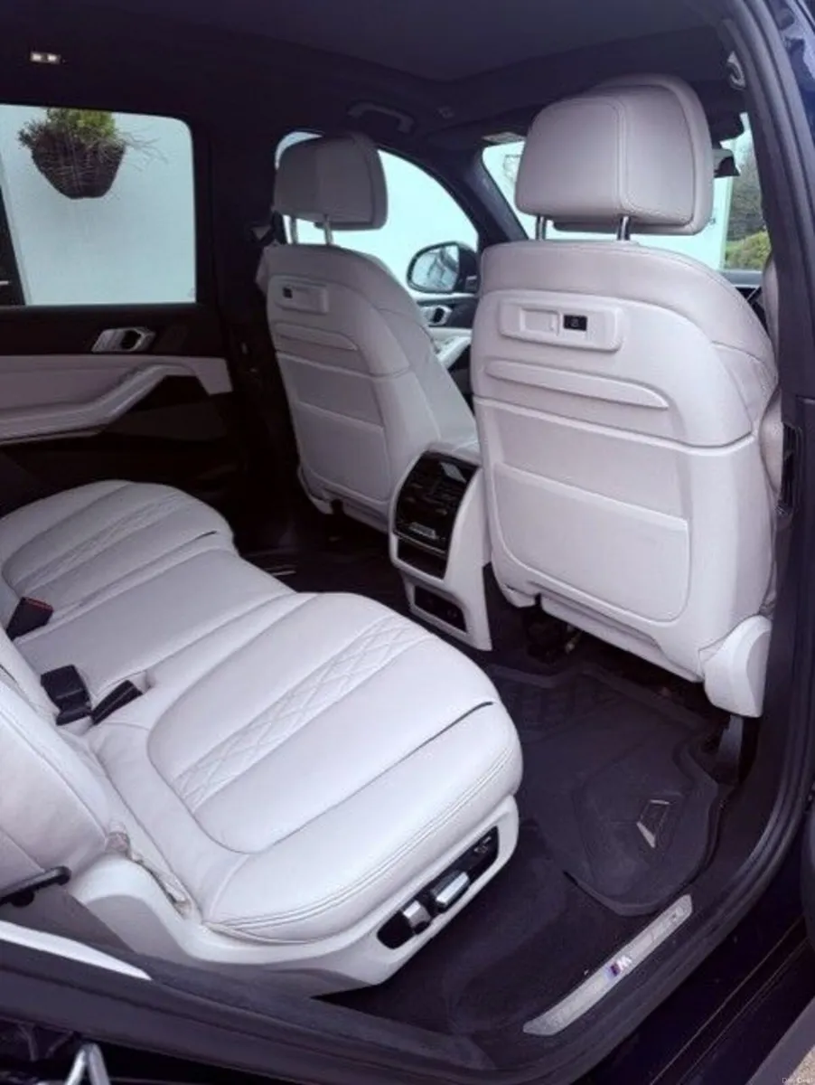 BMW X7 2020 - Image 4