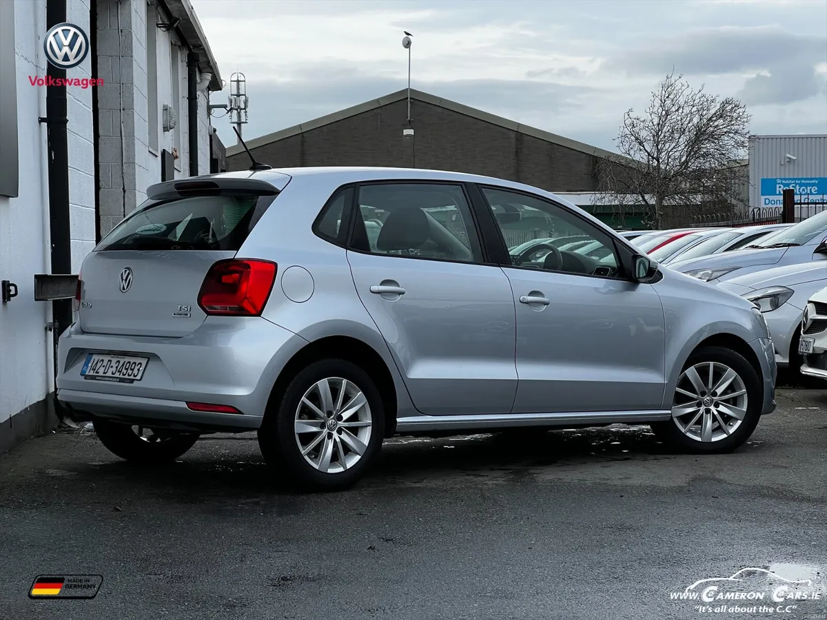 VW POLO AUTOMATIC SILVERY COMFORTLINE+ - Image 2