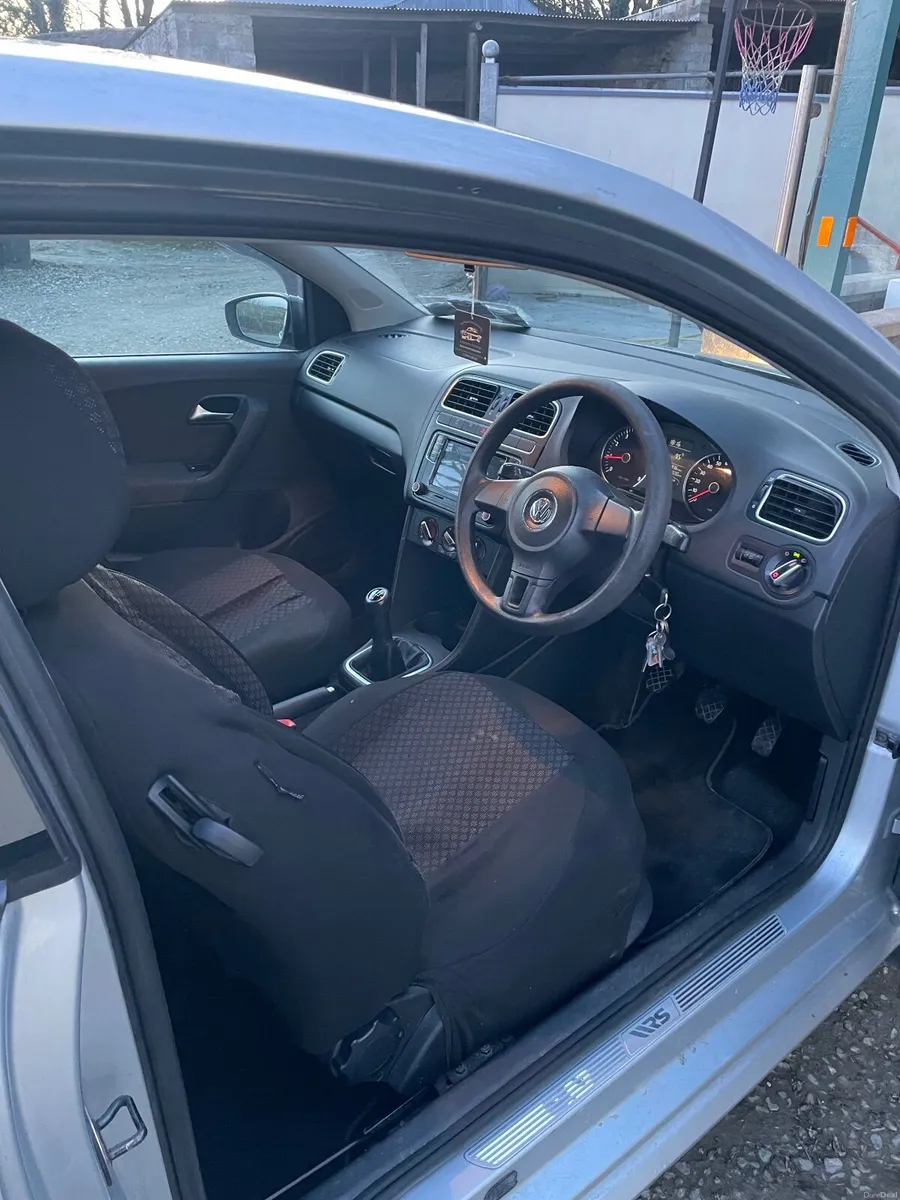 Volkswagen Polo 2010 - Image 3