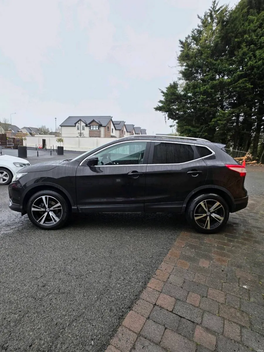2017 Nissan Qashqai - Image 4