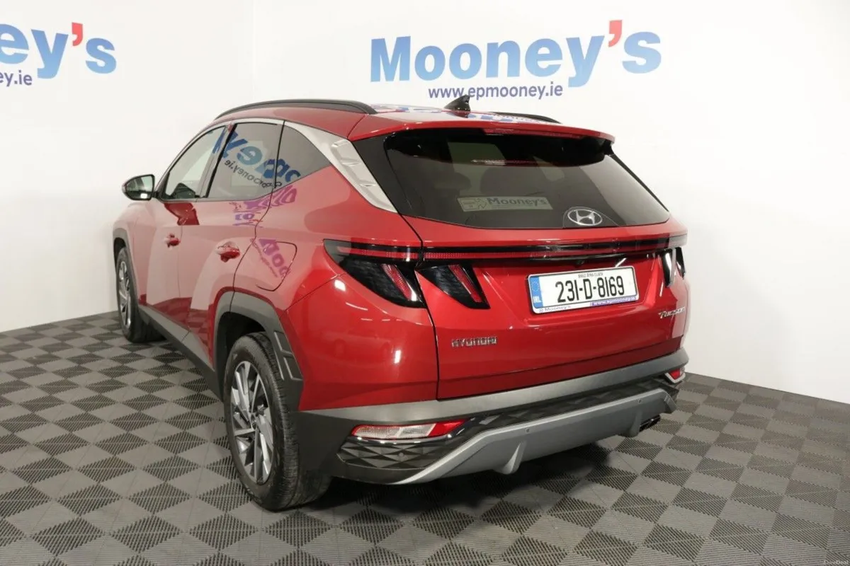 Hyundai Tucson Executive Plus  1.6L Diesel SUV - G - Image 5