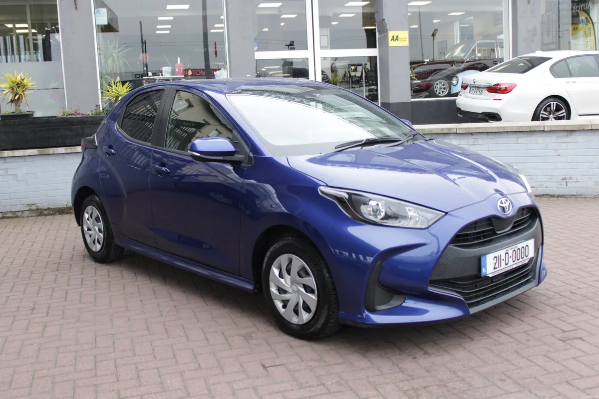 2021 TOYOTA YARIS - Image 2