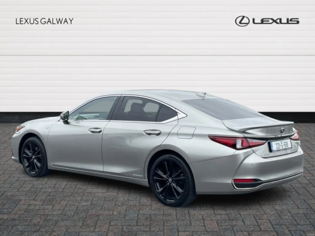 Lexus ES ]F SPORT Auto // Heated Mirrors // Power - Image 2