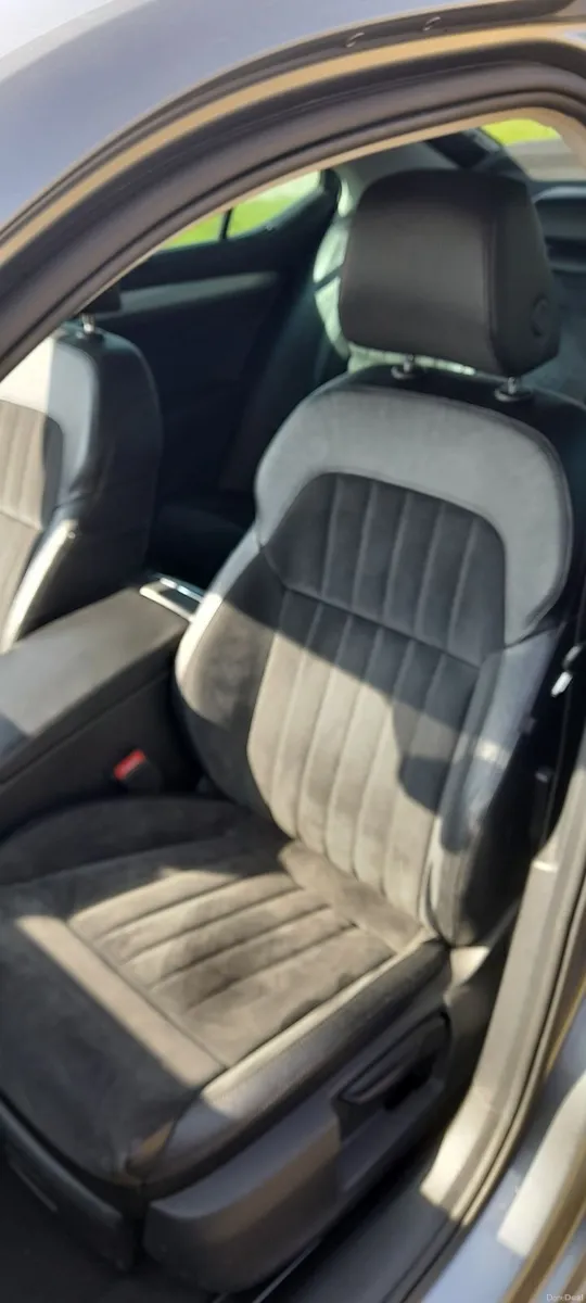 Skoda Superb 2015 - Image 4