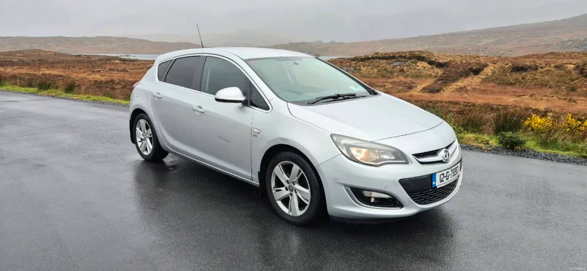 Vauxhall astra NCT 08/26 - Image 1