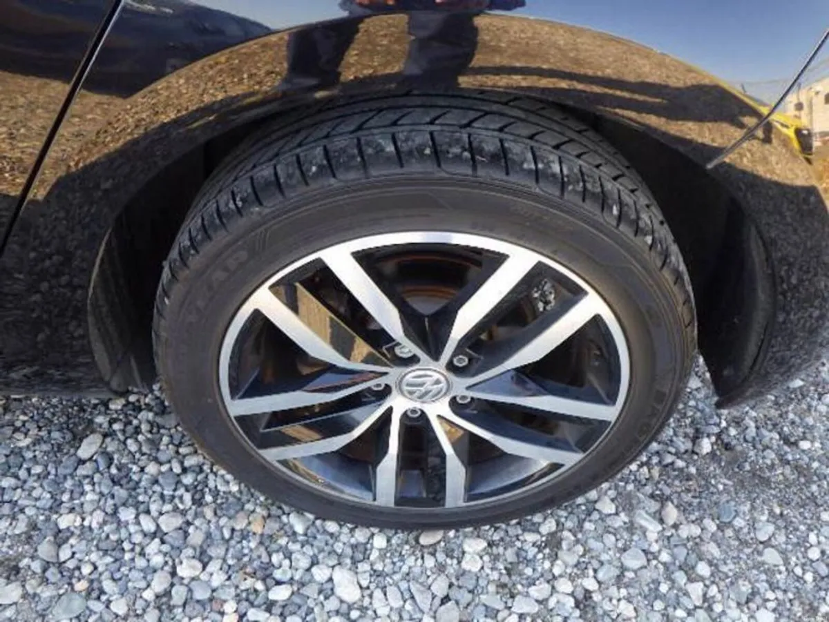 Volkswagen Golf 192 1.4 TSI HIGHLINE - Image 3