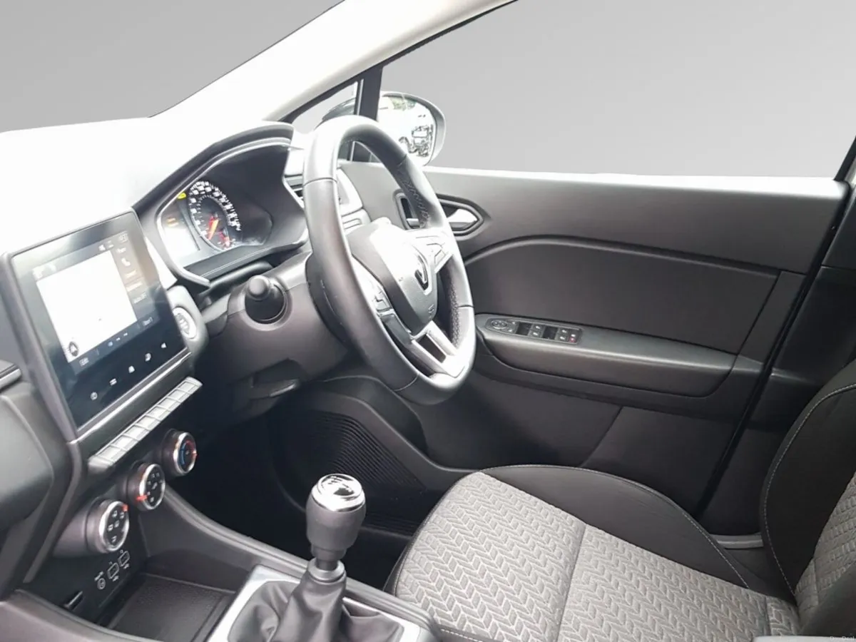 Renault Captur 1.0 TCe 90 DFull Limited - Image 4
