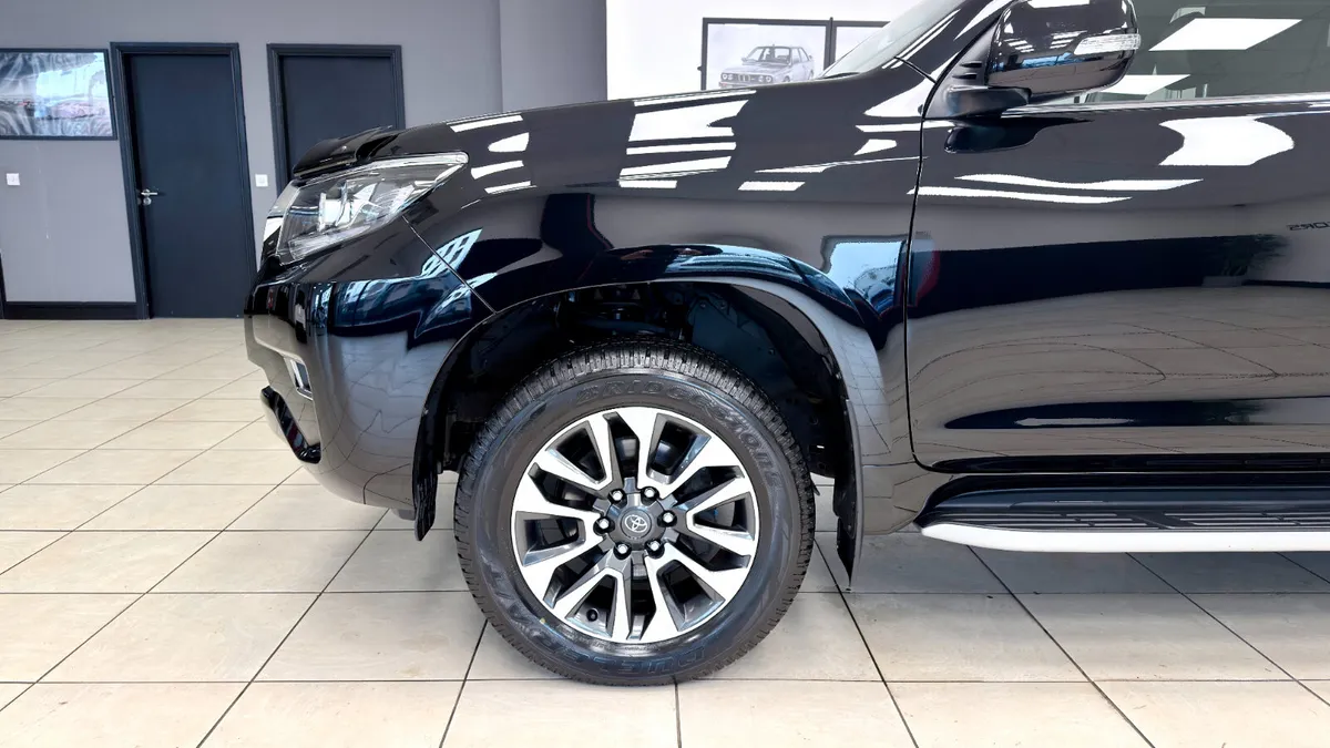 Toyota Landcruiser Prado 7 Seater - Image 3