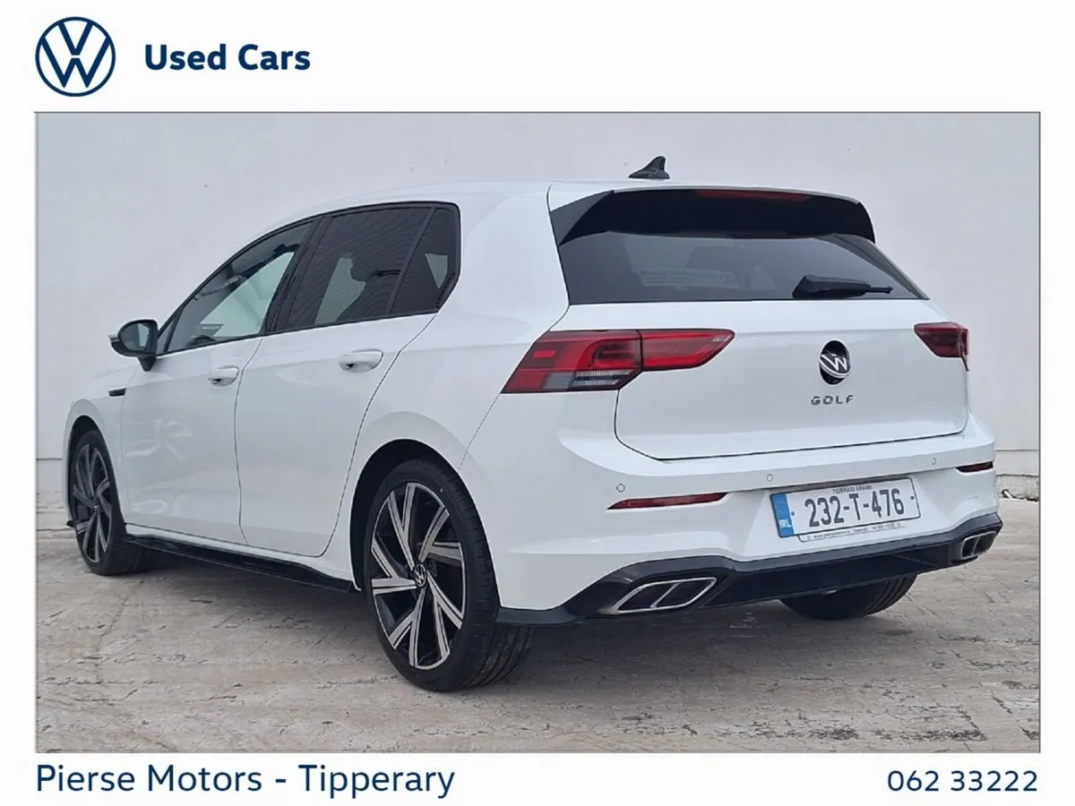 Volkswagen Golf 1.5 TSI 130HP R-Line - Image 3