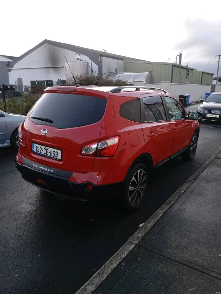 2013 Nissan Qashqai+2 - Image 3