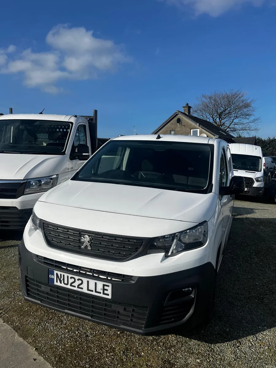 Peugeot Partner 2022, 3 seater, 75k Miles, AC