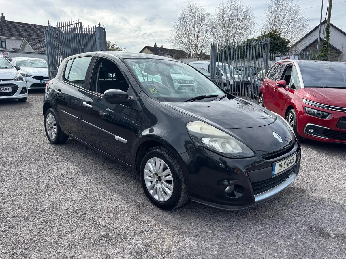 Renault Clio 2010  PETROL  1.2  TRADE  SALE - Image 1