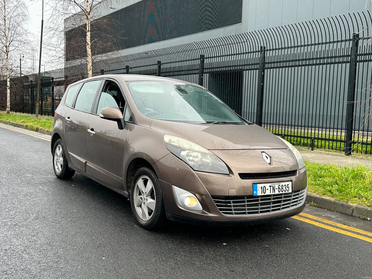 Renault Grand Scenic 2010 - Image 1