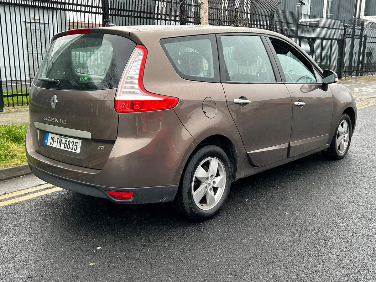 Renault Grand Scenic 2010 - Image 4