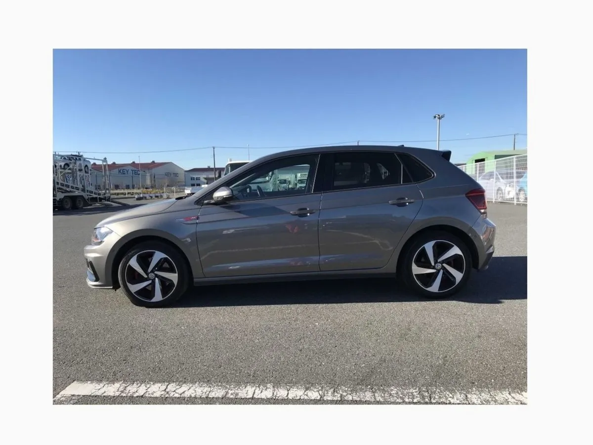 Volkswagen Polo 2.0 - Image 2