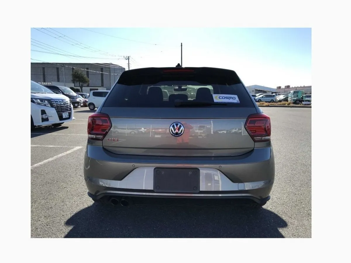 Volkswagen Polo 2.0 - Image 4