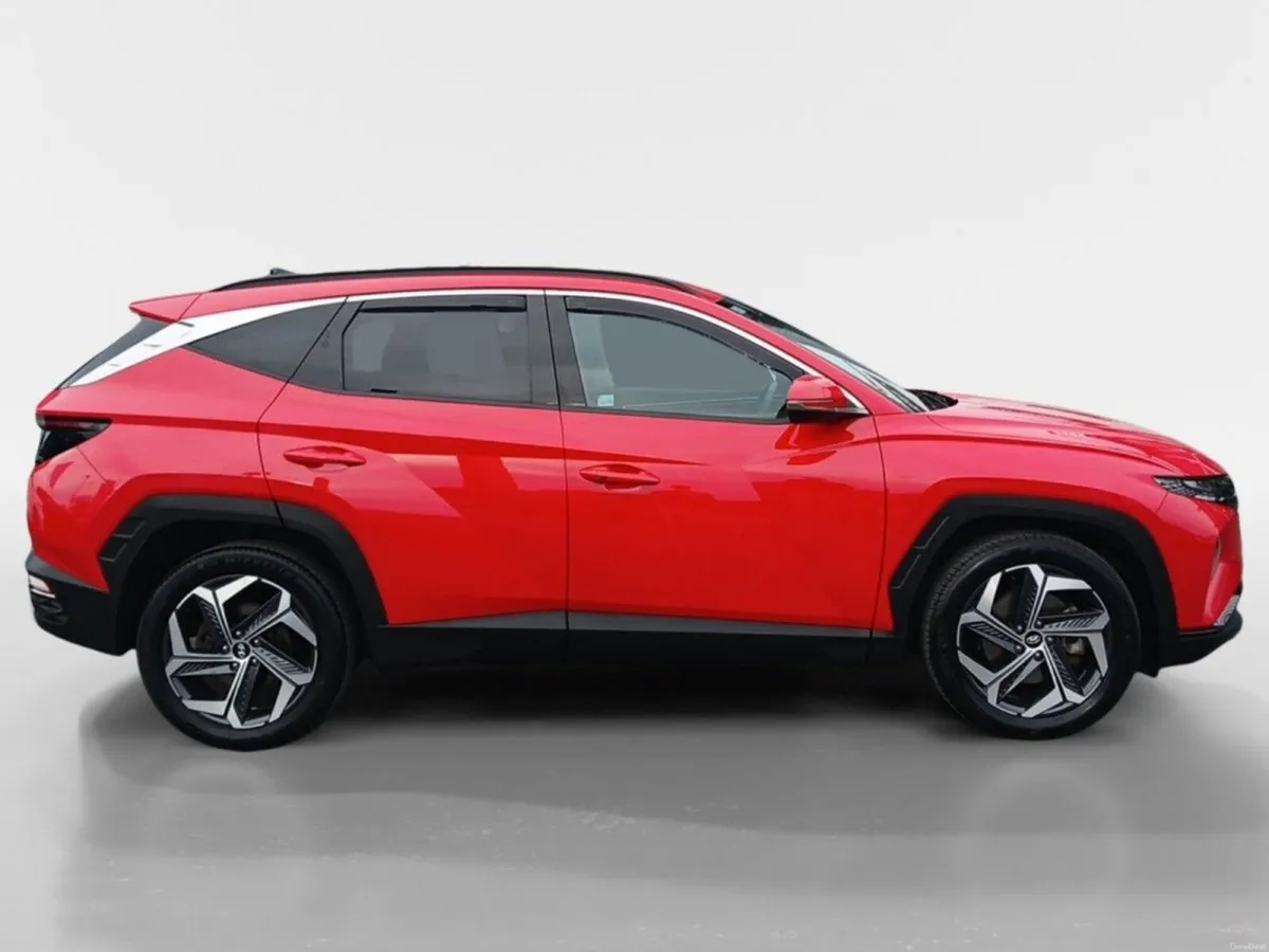 Hyundai Tucson 2WD Executive Plus HEV STG Auto - Image 3