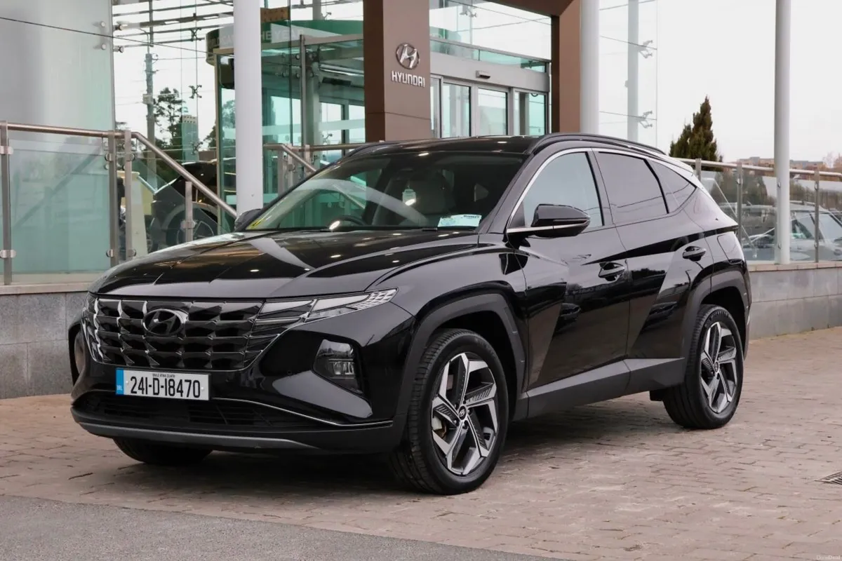 Hyundai Tucson 2WD Executive Plus HEV STG Auto - Image 3