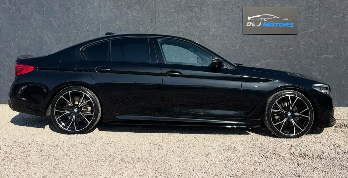 BMW 5 Series 2.0 Diesel X Drive 2019 Low KM - Image 3