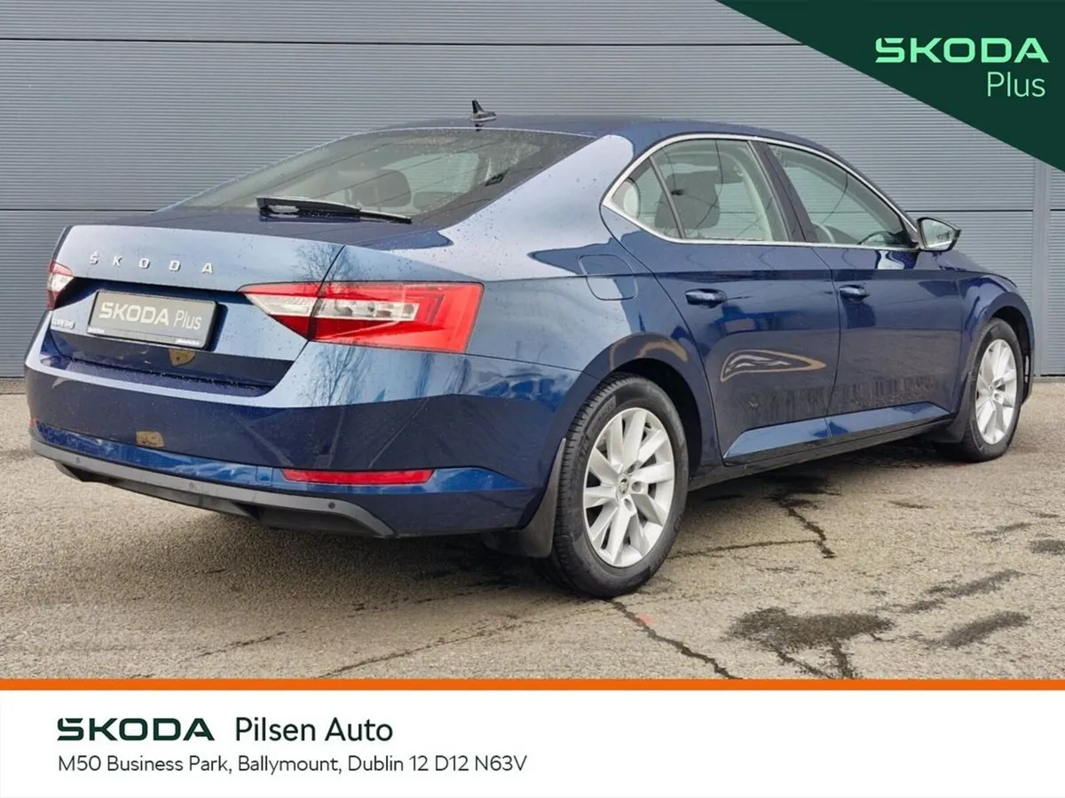 Skoda Superb (43) SUPERB AMBITION 2.0TDI 150HP DSG - Image 3