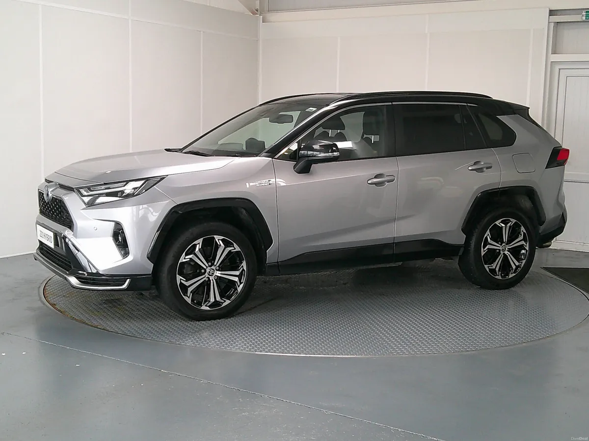 Toyota RAV4 2023 - Image 3