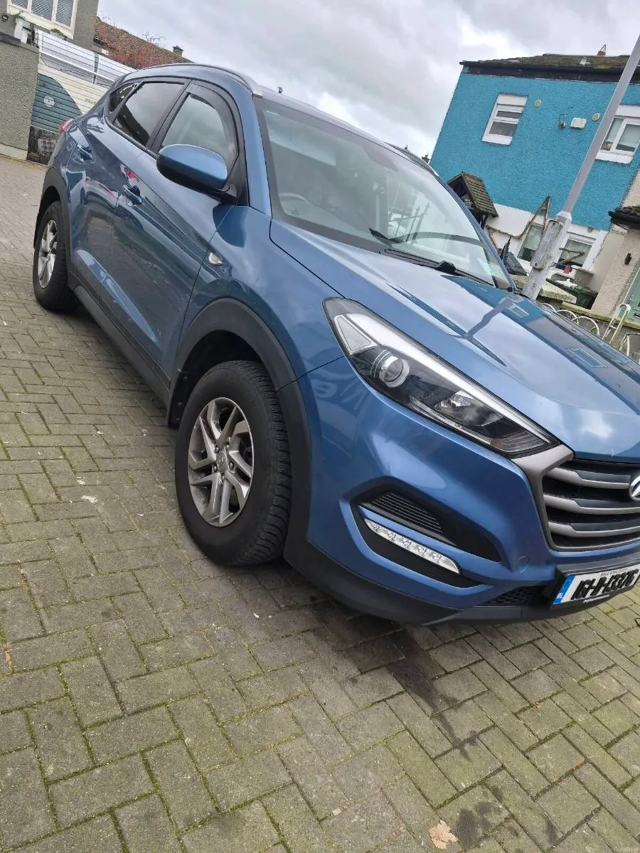 Hyundai tucson - Image 1