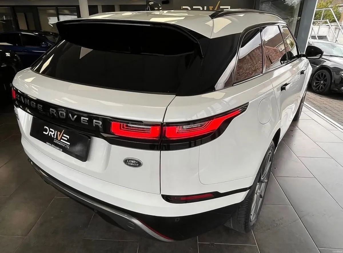 Land Rover Range Rover Velar 2023 HSE Dynamic P404 - Image 3