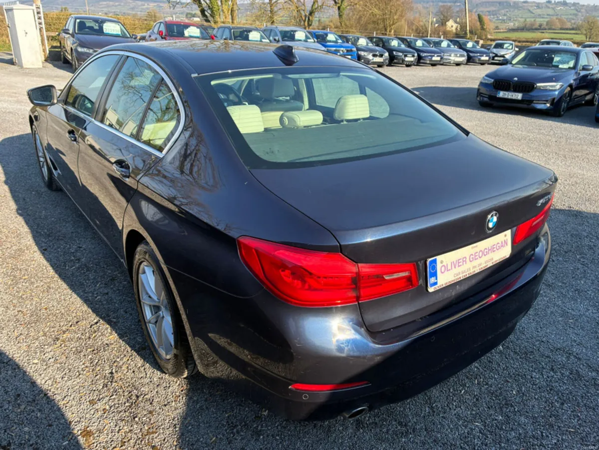 BMW 5-Series 520D SE  AUTO (LOW KLMS) - Image 4