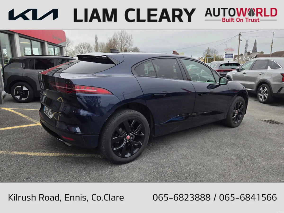 Jaguar I-Pace BLACK EDITION 400PS AWD - Image 2