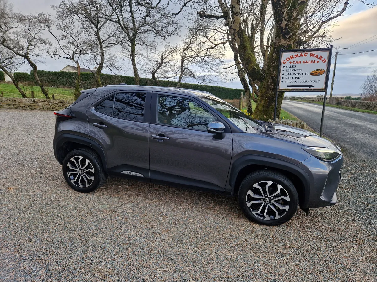 Toyota Yaris Cross 2022 - Image 2