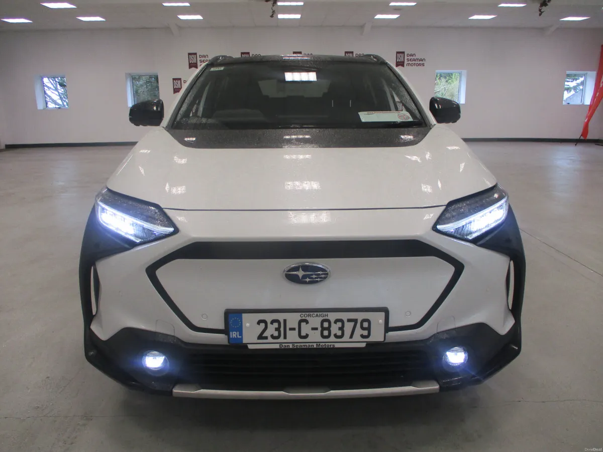 Subaru Solterra Touring E.V AWD 2023 - Image 3