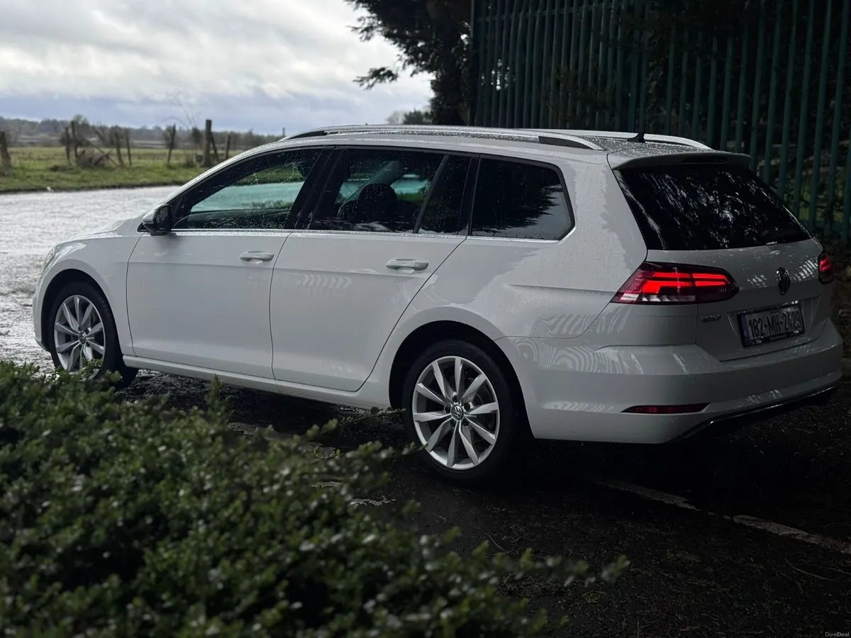 2018 Volkswagen Golf Estate - Image 2
