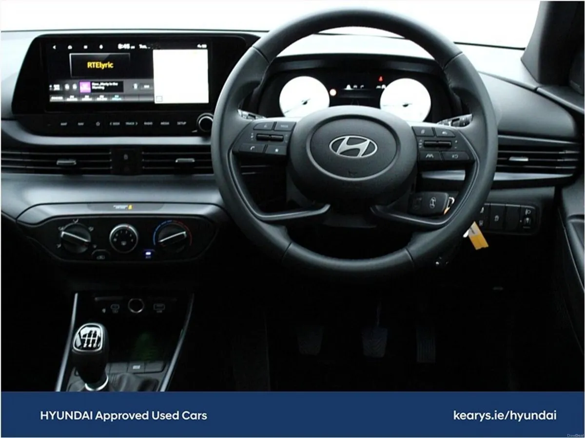 Hyundai i20 Deluxe Plus - Image 4