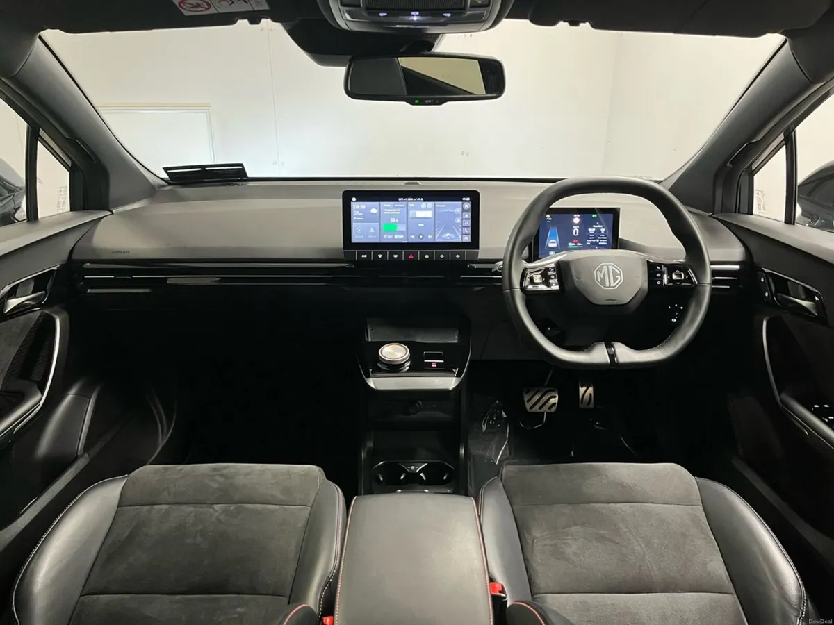 MG MG4 Xpower 64kWh 435BHP 4WD - Reversing Camera - Image 4